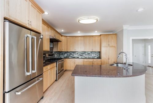 40 Howland St, Needham MA 02492-2901 exterior