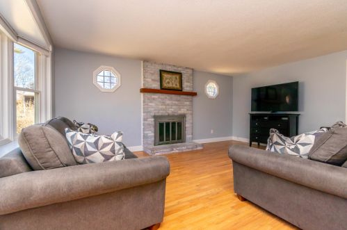 3 Dinahs Way, Wareham MA 02571-1463 exterior