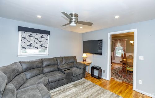 5 Central Ave, Dover NJ 07803-2432 exterior