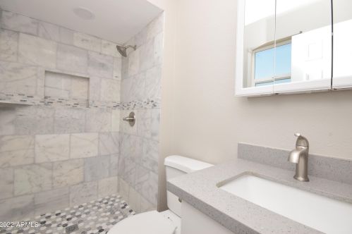 6401 46 St, Phoenix AZ 85008-2429 exterior