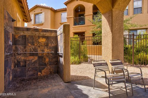 10655 9th St, Phoenix AZ  85020-1138 exterior