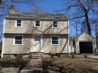 36 Deforest Rd, Newton MA  02462-1111 exterior