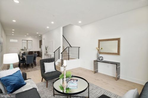 740 Columbus Blvd, Philadelphia, PA 19147-3517