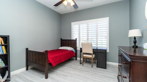 14057 33 St, Phoenix AZ 85032-7201 exterior