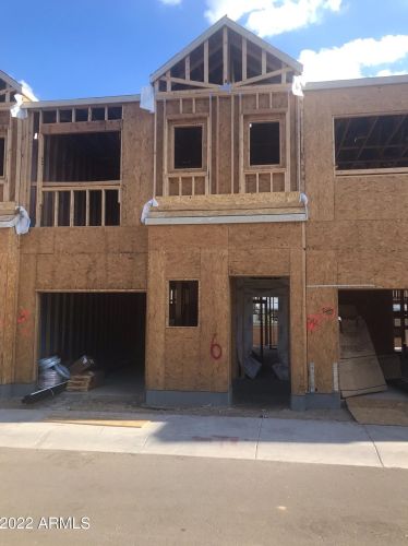 2253 Echo Ln, Phoenix, AZ 85021-4853