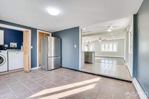 36 Birch St, Carteret NJ  07008-2459 exterior