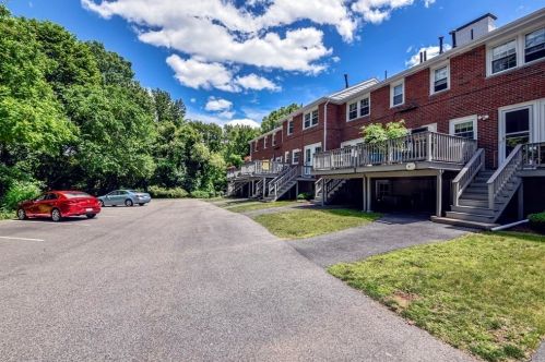 38 Clough Rd, Dedham, MA 02026-2708