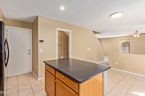 1805 94th Ave, Phoenix AZ  85037-4279 exterior