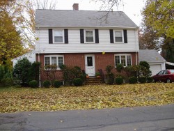 300 Homer St, Newton, MA 02459-1414
