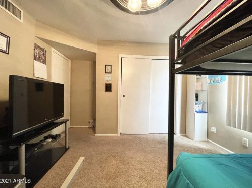 15402 28th St, Phoenix AZ 85032-7944 exterior