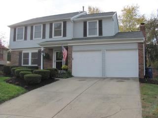 3819 Dinsmore Castle Dr, Columbus, OH 43221-4414