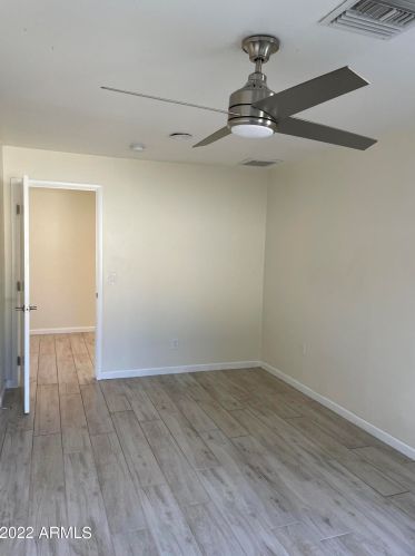 4237 35th St, Phoenix AZ  85018-4705 exterior