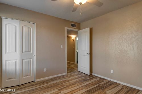 17822 18 Dr, Phoenix AZ 85023-2358 exterior