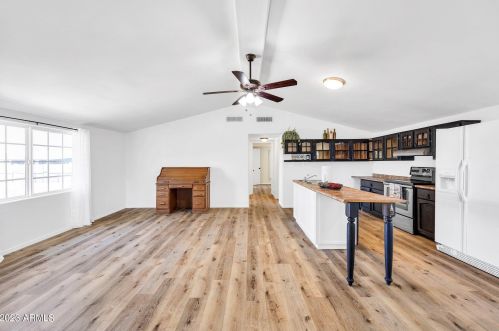 19425 26th St, Phoenix AZ  85050-1906 exterior