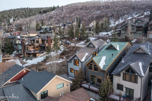 1172 Lowell Ave, Park City UT 84060-5115 exterior