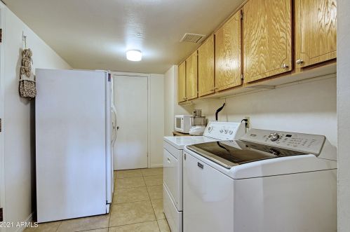 4415 Becker Ln, Phoenix AZ 85029-5196 exterior