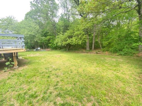 24 Rhodes Cir, Hingham MA 02043-1530 exterior