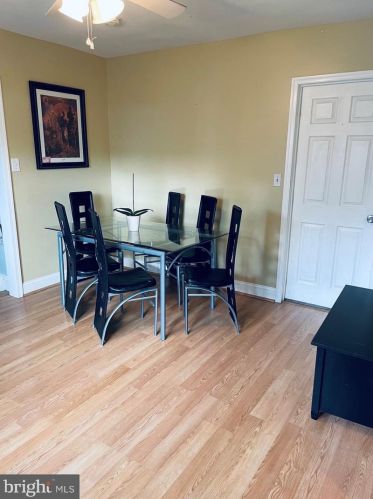 512 Pennsylvania Ave, West Deptford NJ 08063-1224 exterior