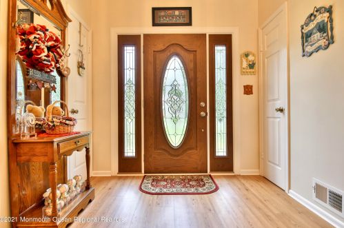 10 Rue Monet, Jackson Twp NJ  08527-4333 exterior