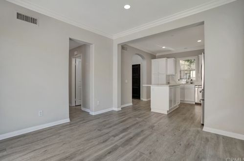 21 Gardenpath, Irvine CA 92603-0156 exterior