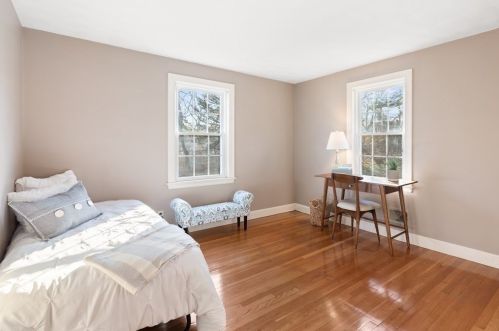 57 Yerxa Rd, Arlington MA 02474-2127 exterior