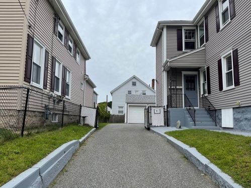 240 Barnes St, Fall River MA  02723-4006 exterior