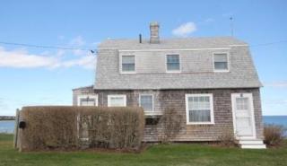 89 Naushon Ave, Dartmouth MA  02748-1320 exterior