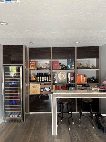 1546 Scenicview Dr, San Leandro CA  94577-5331 exterior