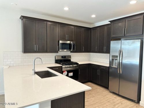 4326 94th Ave, Phoenix AZ  85037-4401 exterior