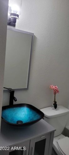 4737 Belleview St, Phoenix AZ 85008-5606 exterior