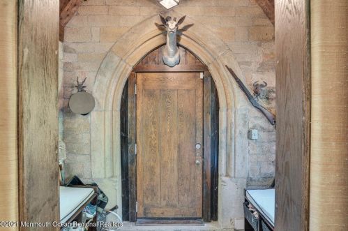 310 Cooper Rd, Tinton Falls NJ 07701-6010 exterior