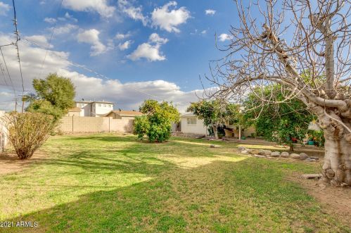 410 El Camino Dr, Phoenix AZ 85051-9122 exterior