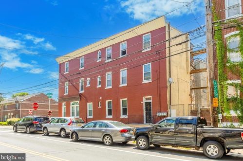 900 5th St, Philadelphia, PA 19123-1455