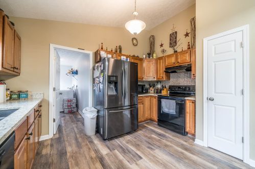 640 Tower Dr, Verona KY 41092-8173 exterior