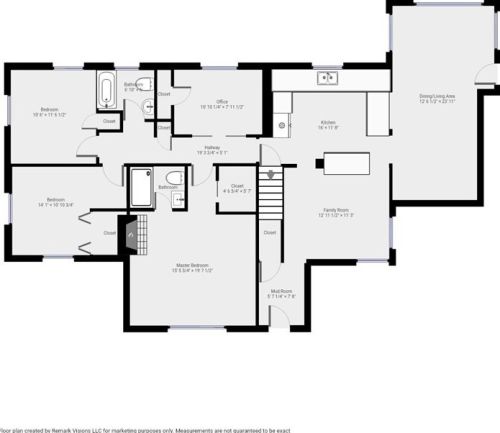 940 Randolph Ave, Milton MA 02186-4030 exterior