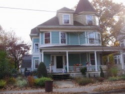 1002 Beacon St, Newton, MA 02459-1726