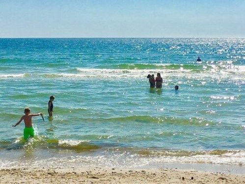 850 Falmouth Hwy, Falmouth MA 02540-2118 exterior