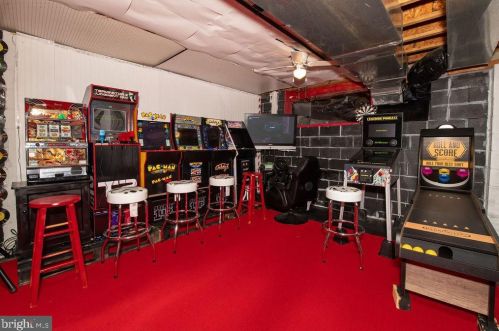 44 Blue Stone Cir, Erial NJ  08081-1340 exterior