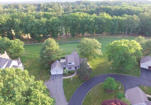 26 Niblick Way, North Reading MA 01864-3428 exterior