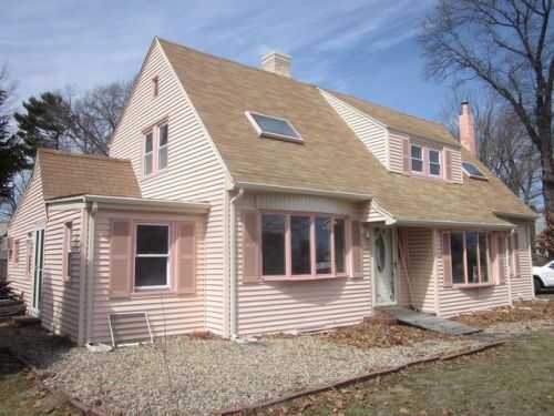 628 Broadway, Lynnfield MA  01940-1435 exterior