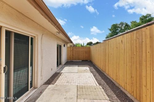 2616 Edgemont Ave, Phoenix AZ  85008-1033 exterior