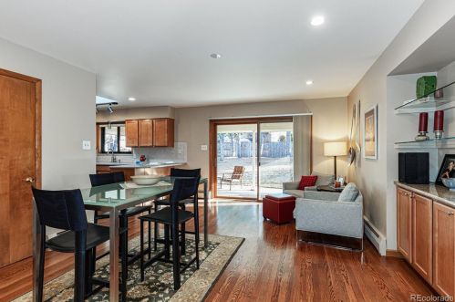 9164 Tufts Ave, Englewood CO 80111-1165 exterior