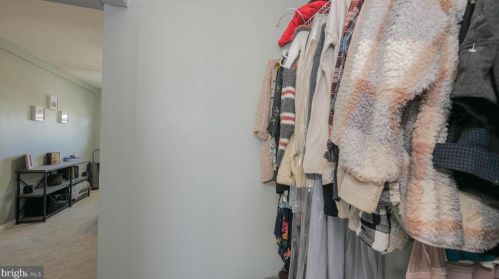 23 Lauderdale Rd, West Deptford NJ 08096-3938 exterior