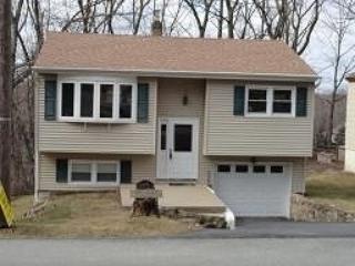 70 Leo Ave, Stanhope NJ  07874-2103 exterior