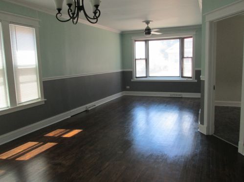 2705 Clinton Ave, Forest View, IL 60402-2567