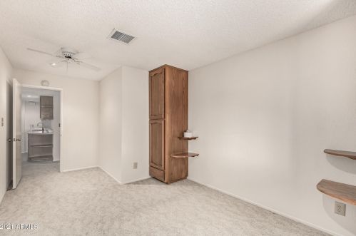 11420 Ahwatukee Dr, Phoenix AZ 85044-3102 exterior