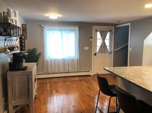 71 Gibbs Ave, Wareham MA  02571-1440 exterior