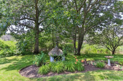 190 Windjammer Ln, Eastham MA 02642-3416 exterior