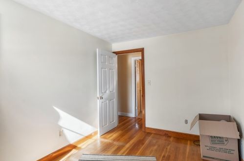 399 Park St, North Reading MA 01864-2809 exterior