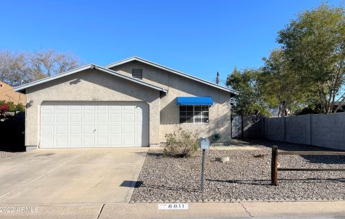 8811 5th St, Phoenix AZ  85020-2905 exterior